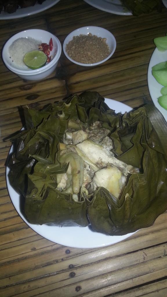 Hướng dẫn làm đặc sản gà mọ của đồng bào dân tộc Thái ở Sơn La