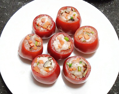 Cách làm món thịt nhồi cà chua