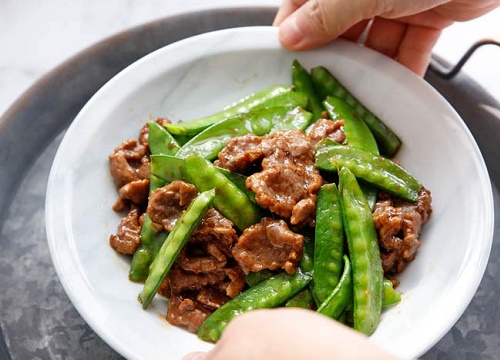 Thịt ba chỉ xào đậu Hà Lan