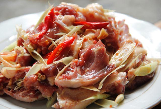 Cách làm món thịt vịt kho sả 