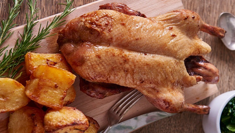 Cách làm món thịt vịt kho sả 