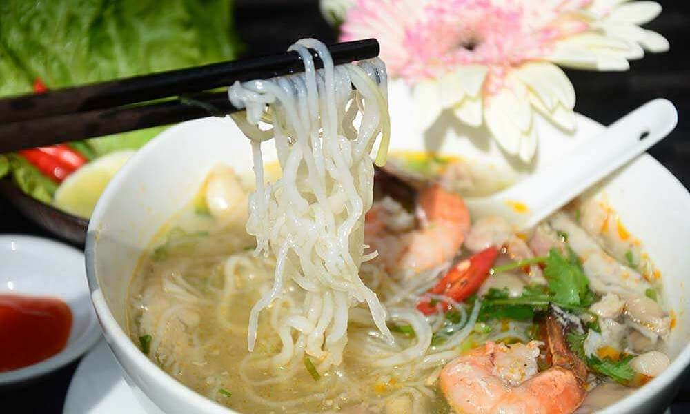 Bún đậu xanh Song Thằn