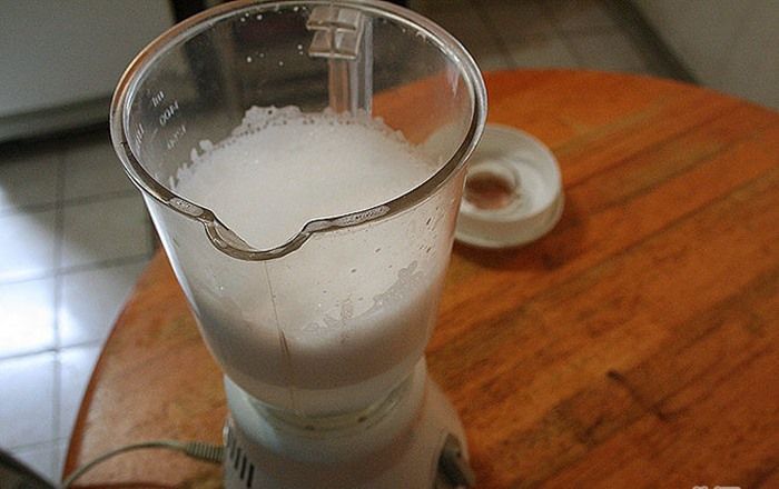 cách rửa sạch đồ nhựa trên máy sinh tố