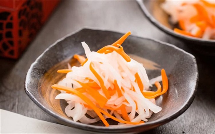 Củ cải trộn chua ngọt