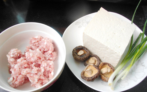 đậu hũ xốt me nguyên liệu